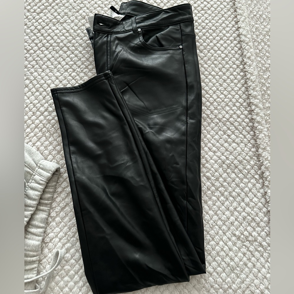 Calzedonia leather pants